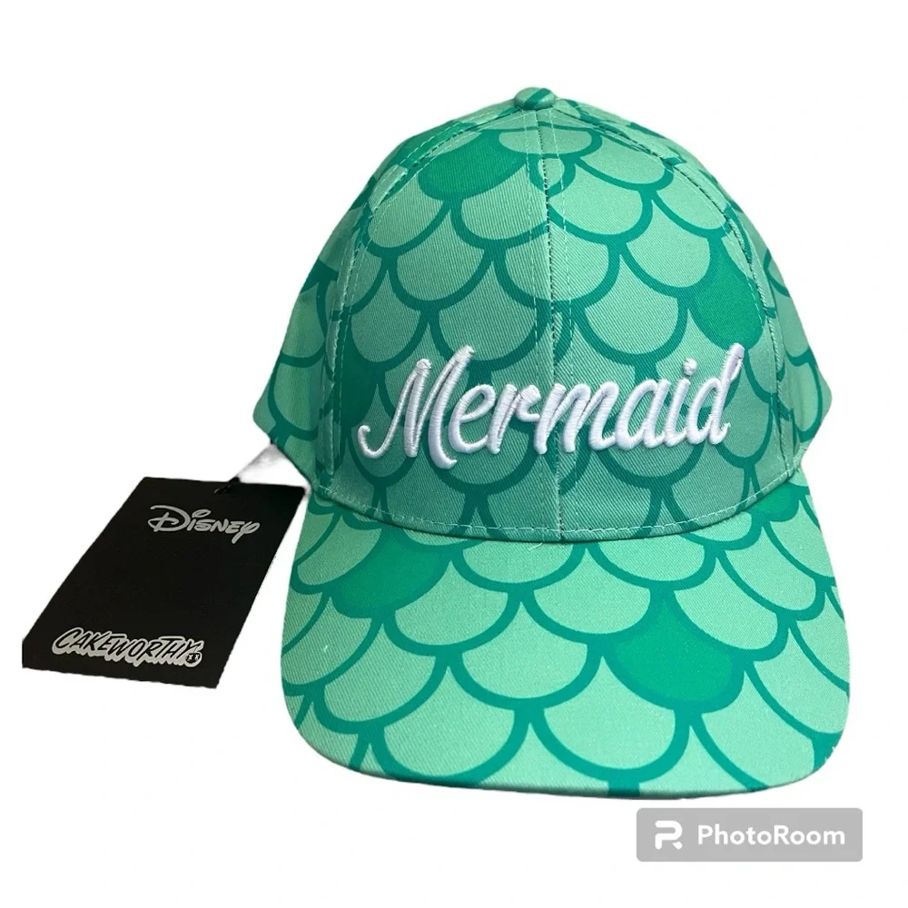 Cakeworthy x Disney Princess Little Mermaid Ariel Scale Hat